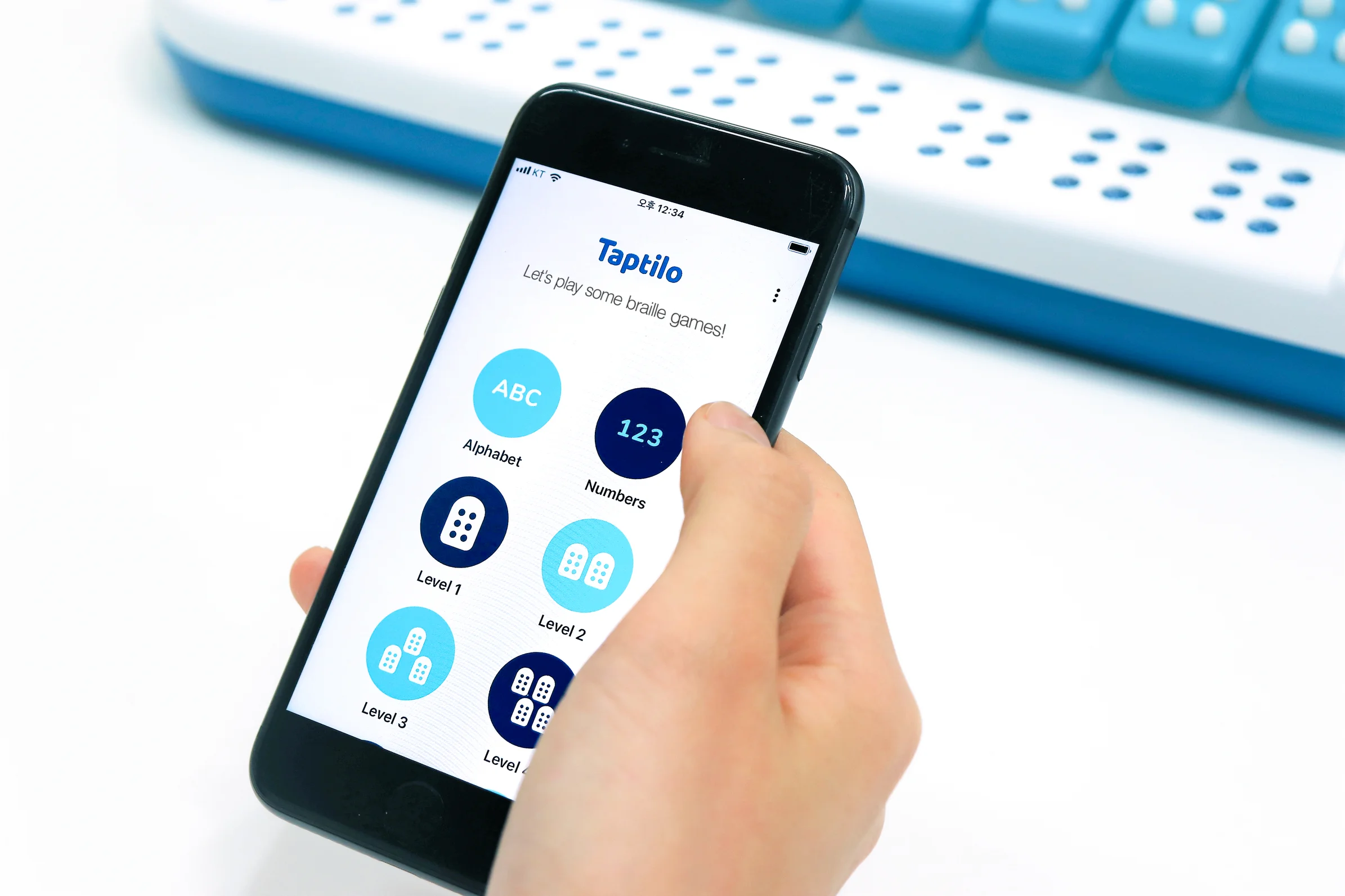 Taptilo app.jpg