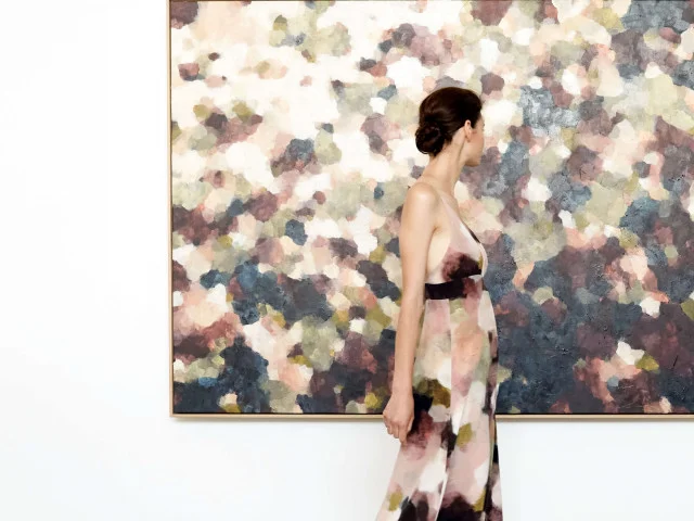 Daydream Silk — Light & Shade Collaboration with Juliette Hogan ’Distill’ Spring/Summer 2018 Photo courtesy of Juliette Hogan