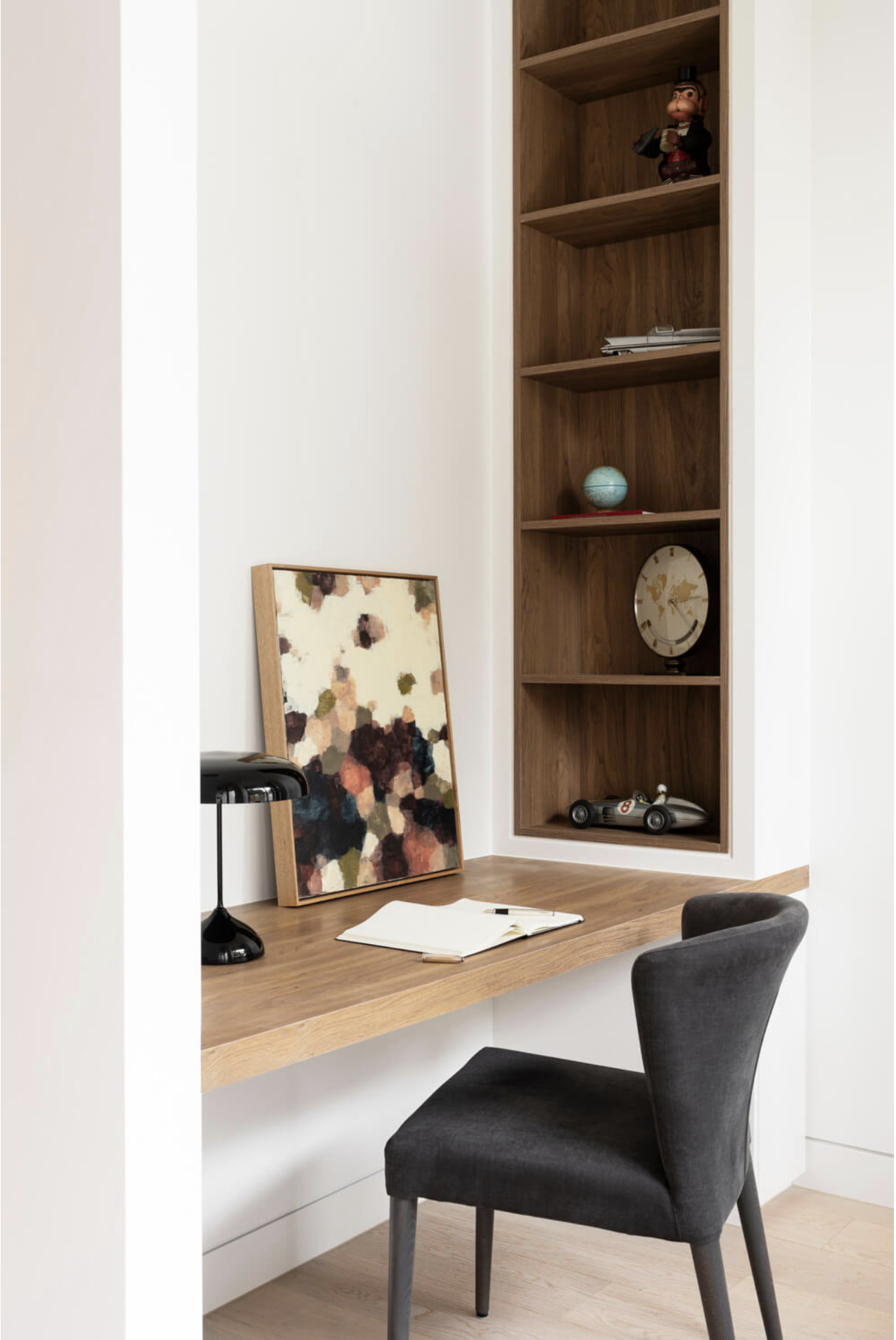    Faraway   2019  Caulfield North House Interior Design: Studio Martin Photo: Martina Gemmola Styling: Jarvis Barker  