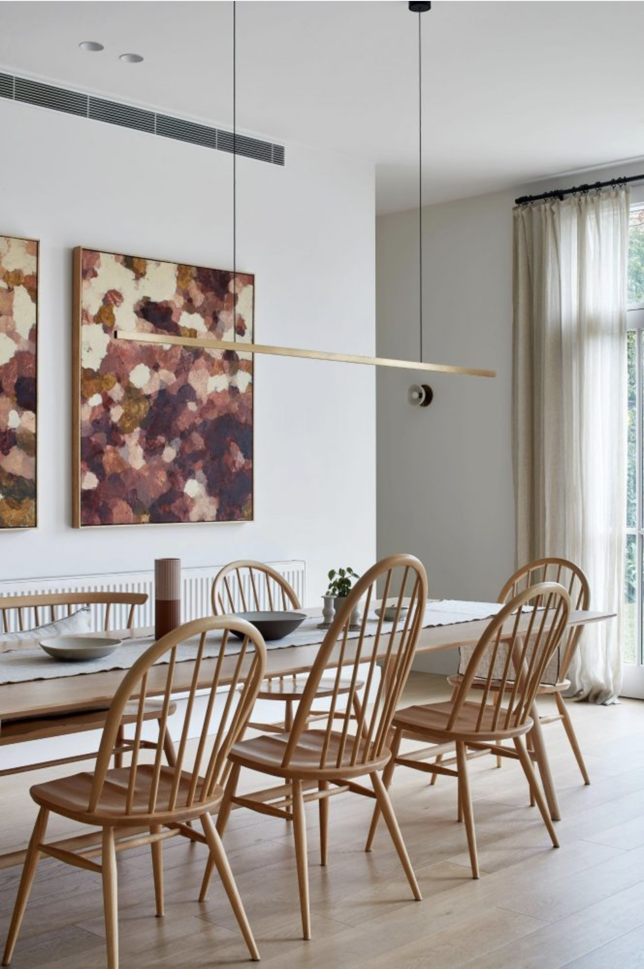    CItta Terra Una   2019  oil on canvas, 104 x 124 cm  Malvern Residence Architect: Hecker Guthrie Photography: Shannon McGrath 