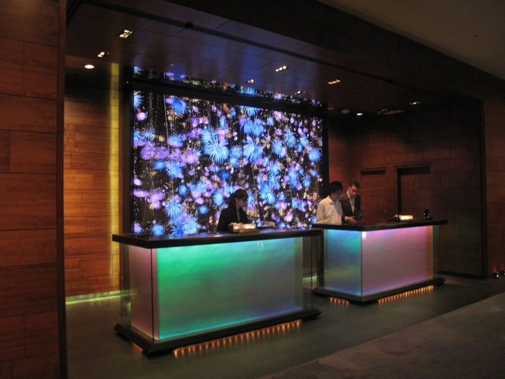W Hotel Hong Kong Loveart