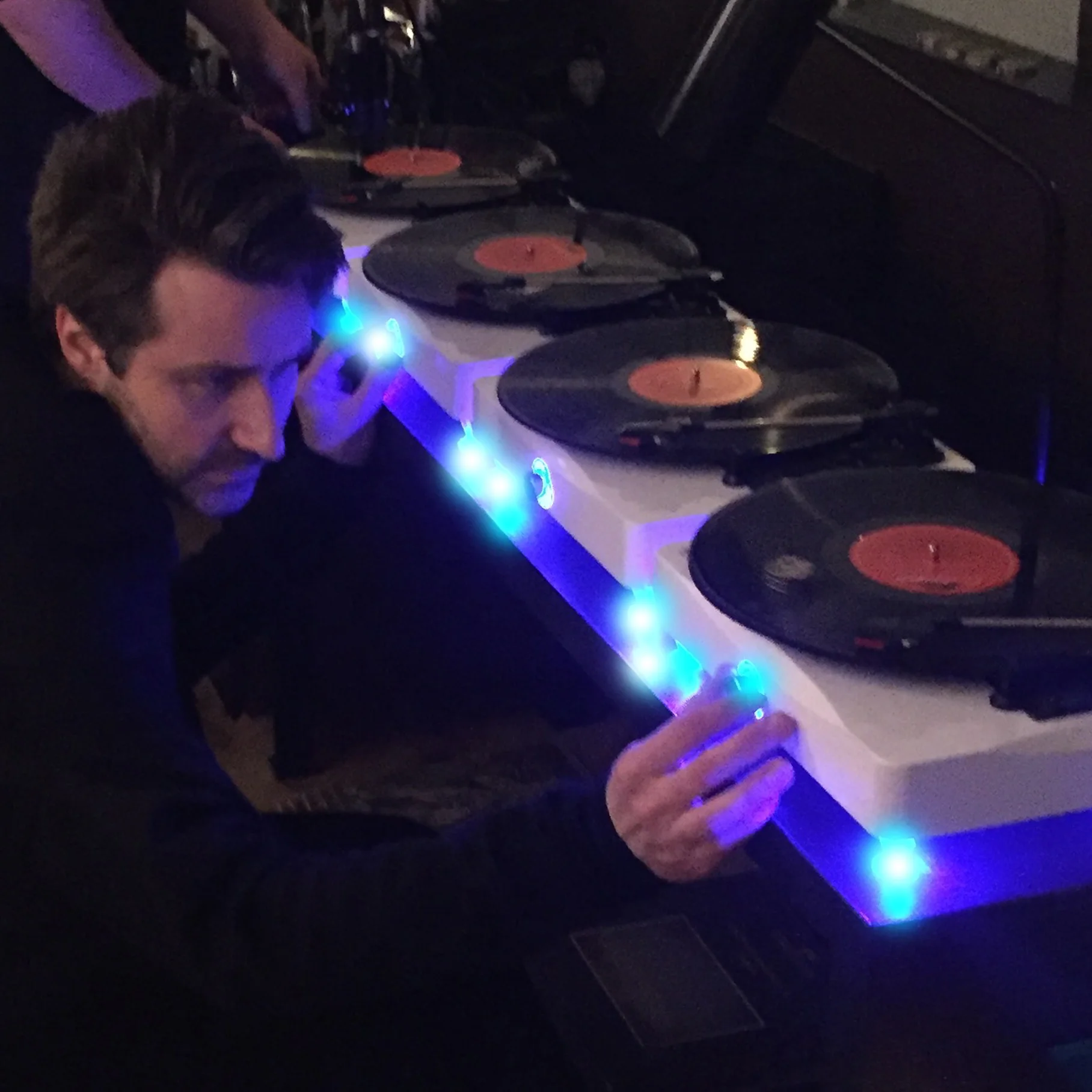 JULIAN DAY + LUKE JAANISTE Turning the Tables (2016)