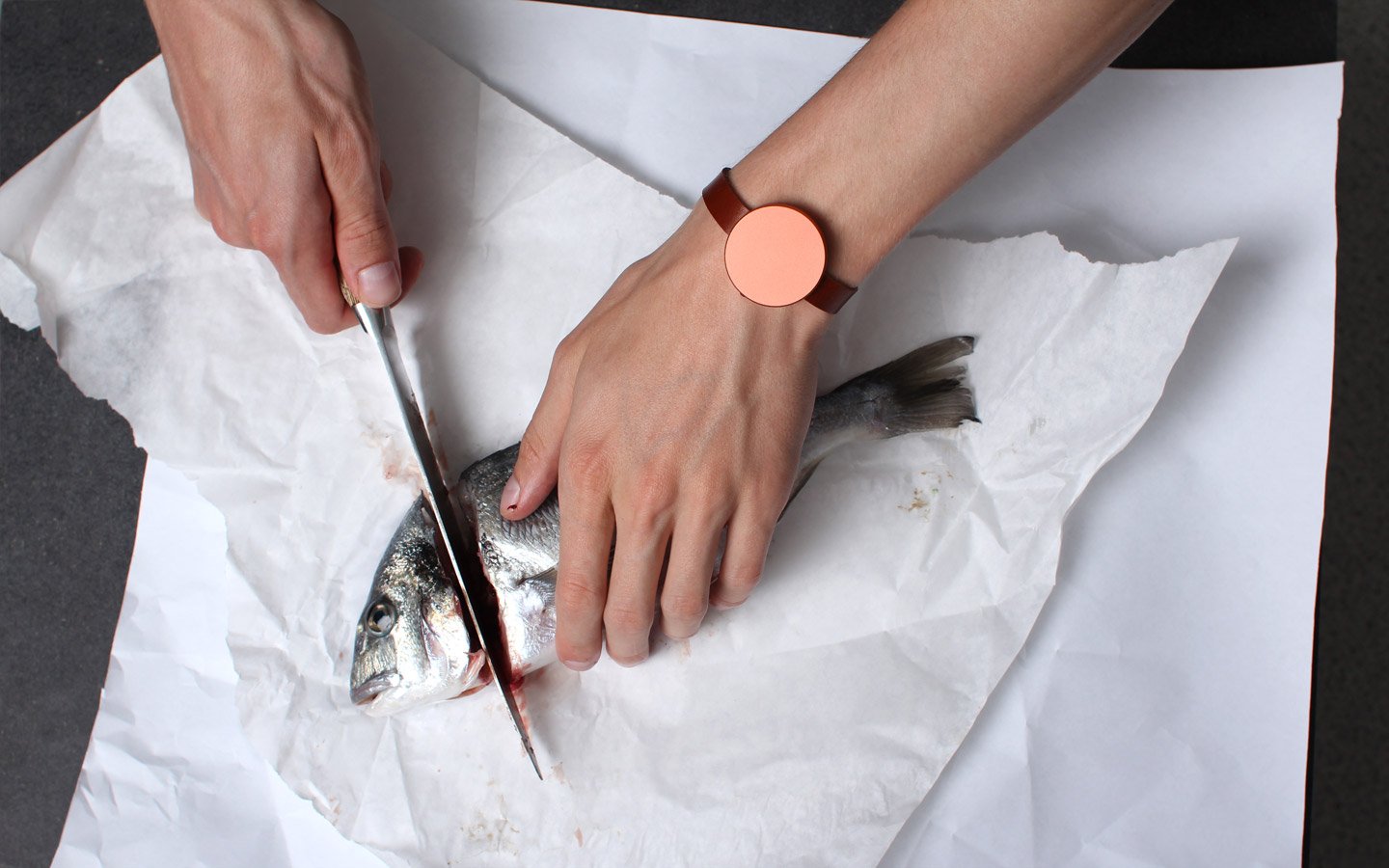 Wearable that reminds you to drink water... and stops when you've had enough?