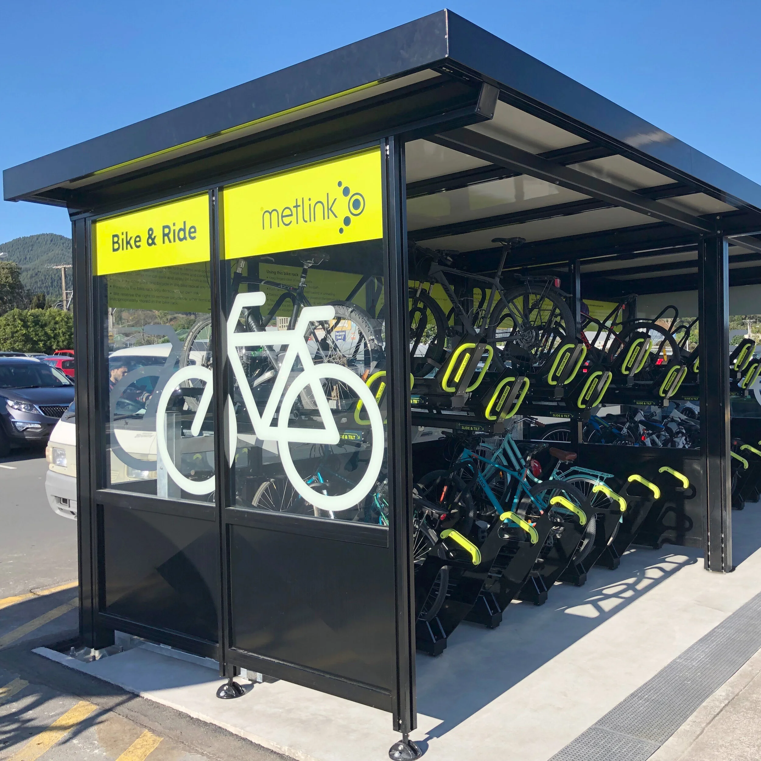 PROJECTS — DesignBrand