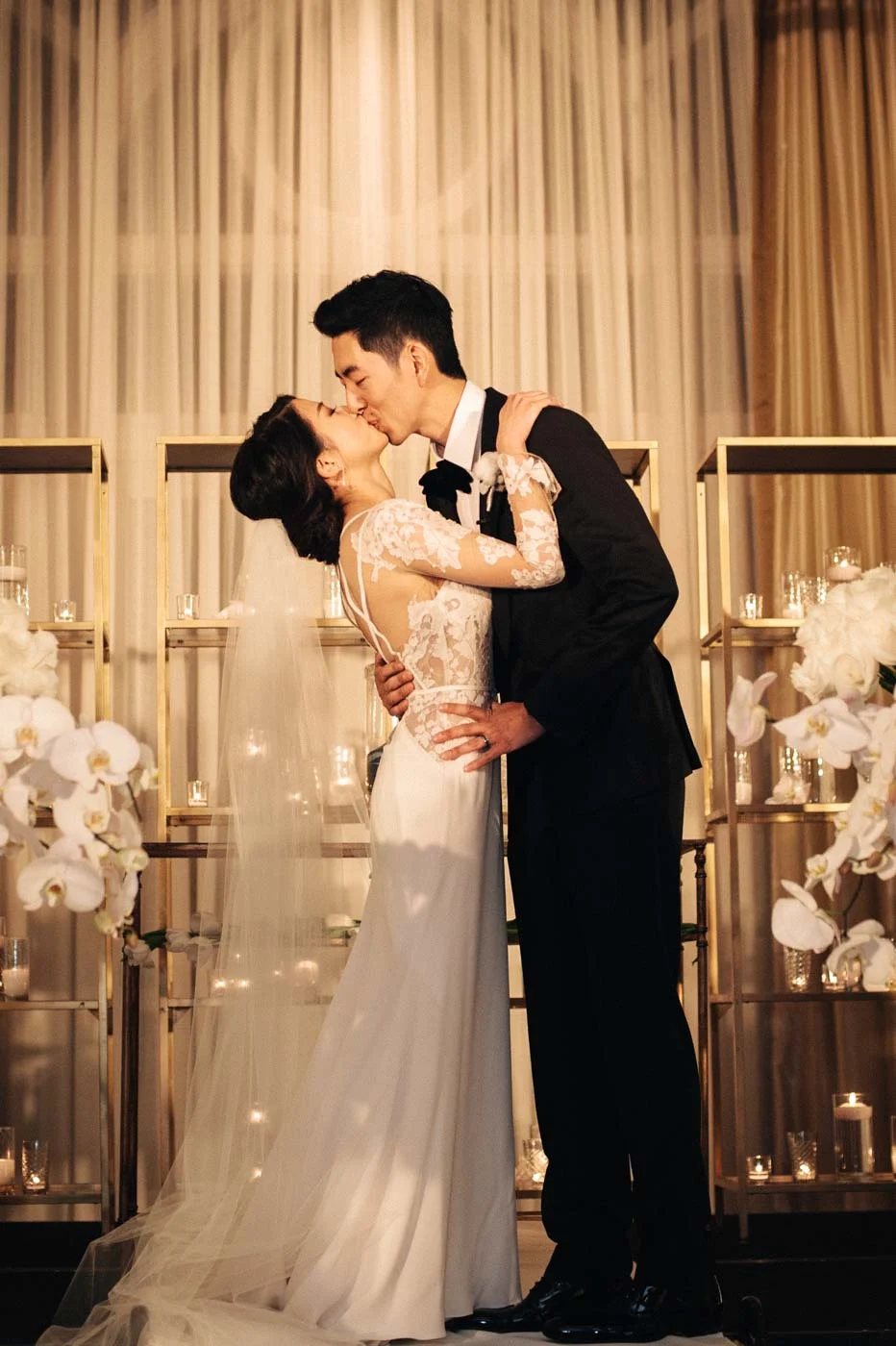 Photos of Erin and Howard's wedding at the Casa Del Mar Hotel photographed by Amy of Docuvitae in Santa Monica, CA on December 20, 2015.