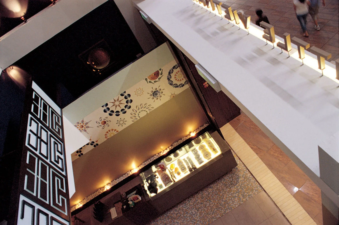 LV_Little Vietnam_Interior_from Above_j20.jpg