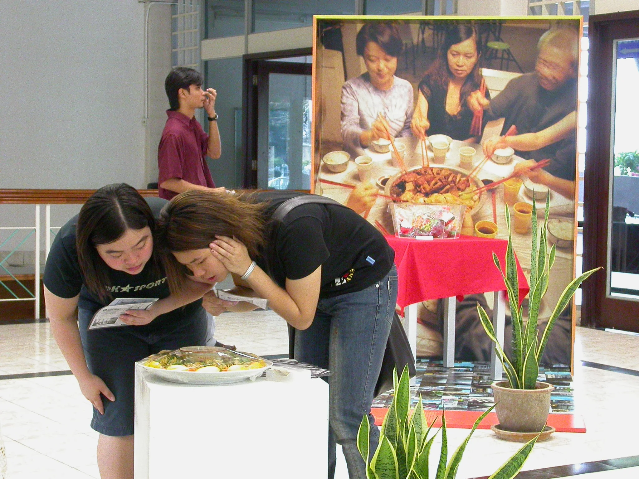 whw_MY_Penang_Tasting Asia_Jun 2003 (2213)_HK_Girls.jpg