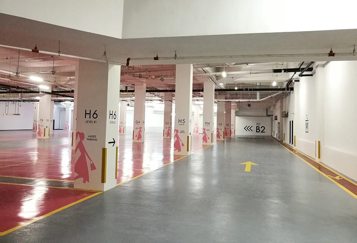 whwWeb_Arkadia_Parking_Ladies (114223).jpg