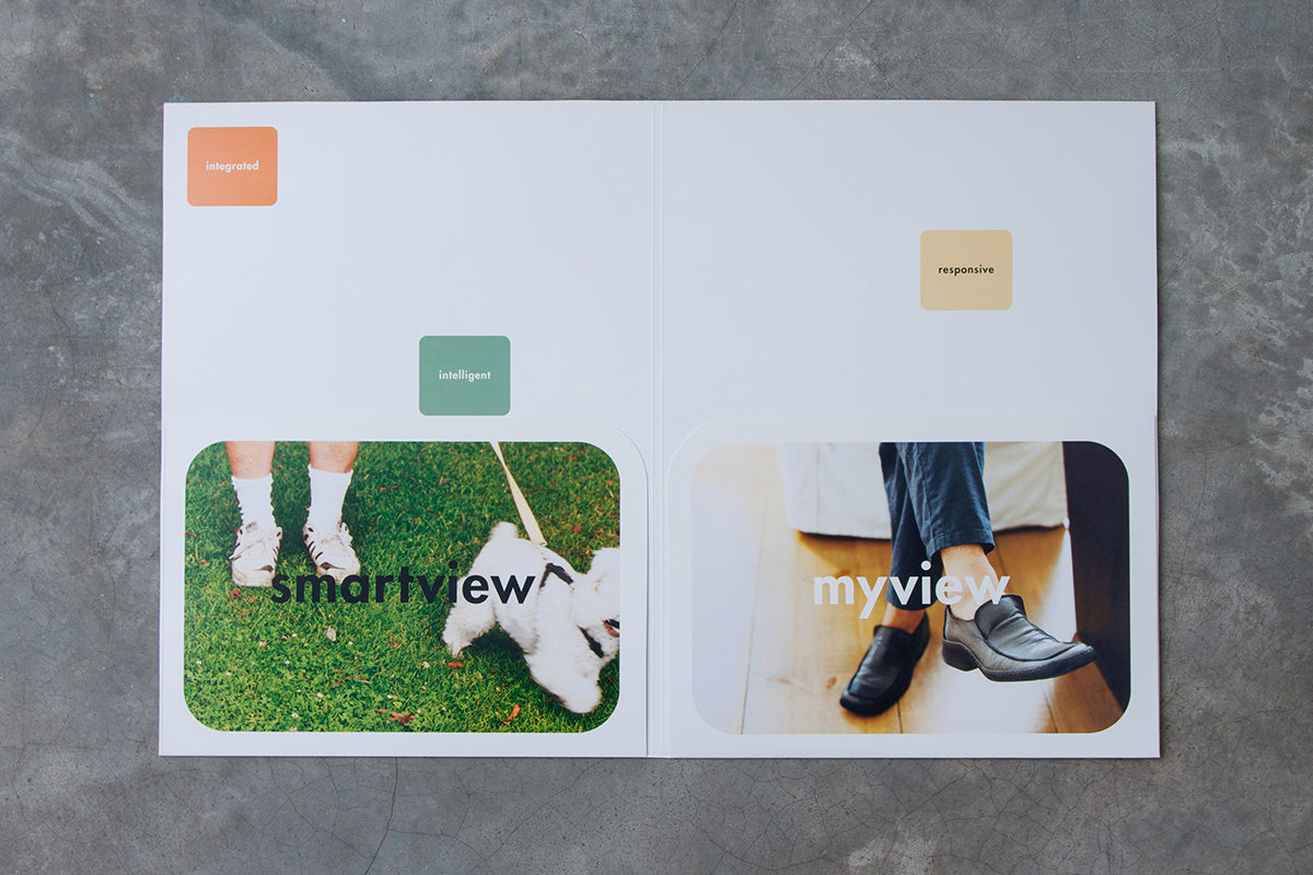 Product folder, open with two pockets. Photographic images are styled according to hp’s global identity, portraying an ordinary slice of everyday life.