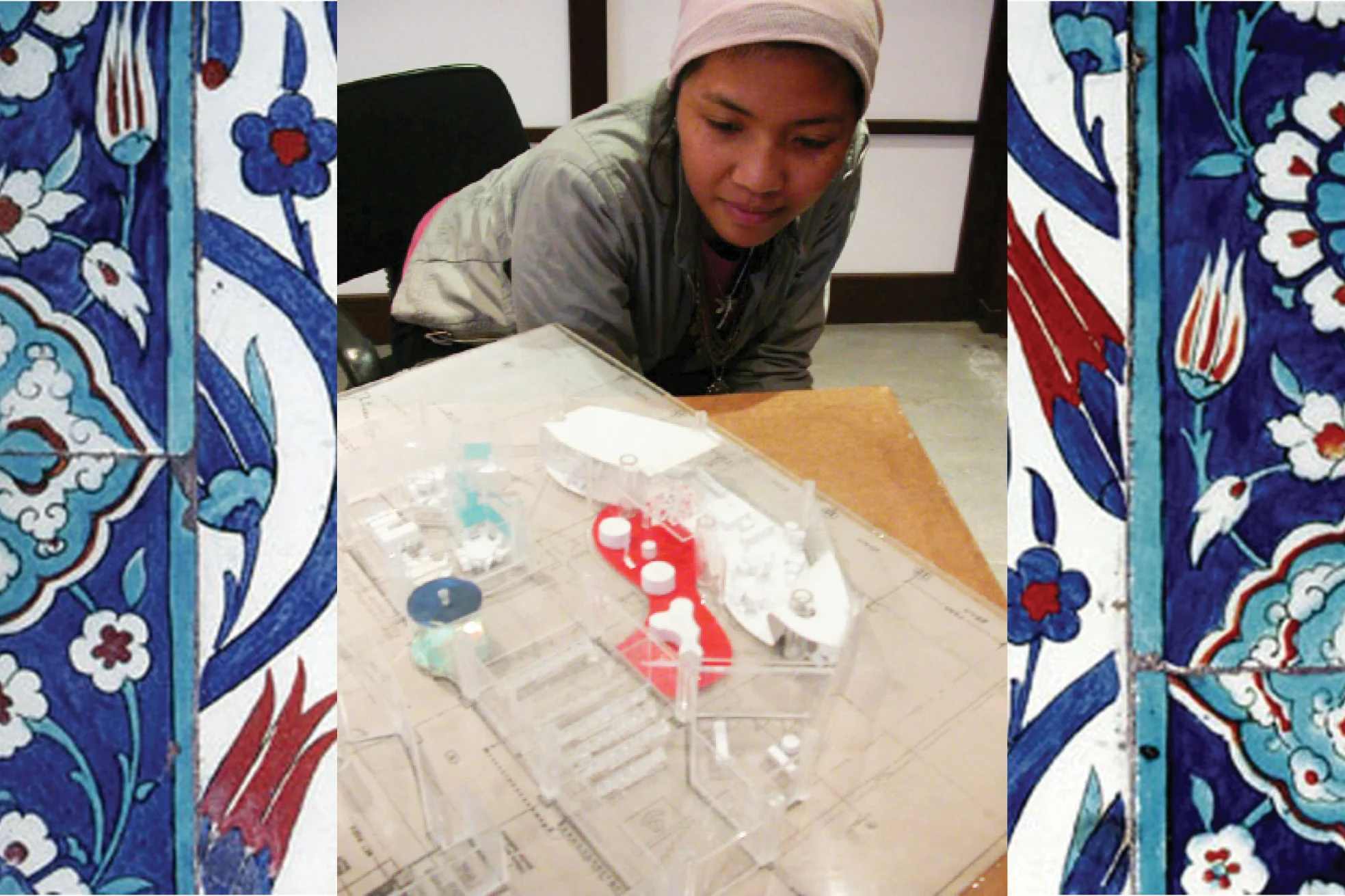 whwWeb_About_whw_Activities_Ena with Scale Model.jpg