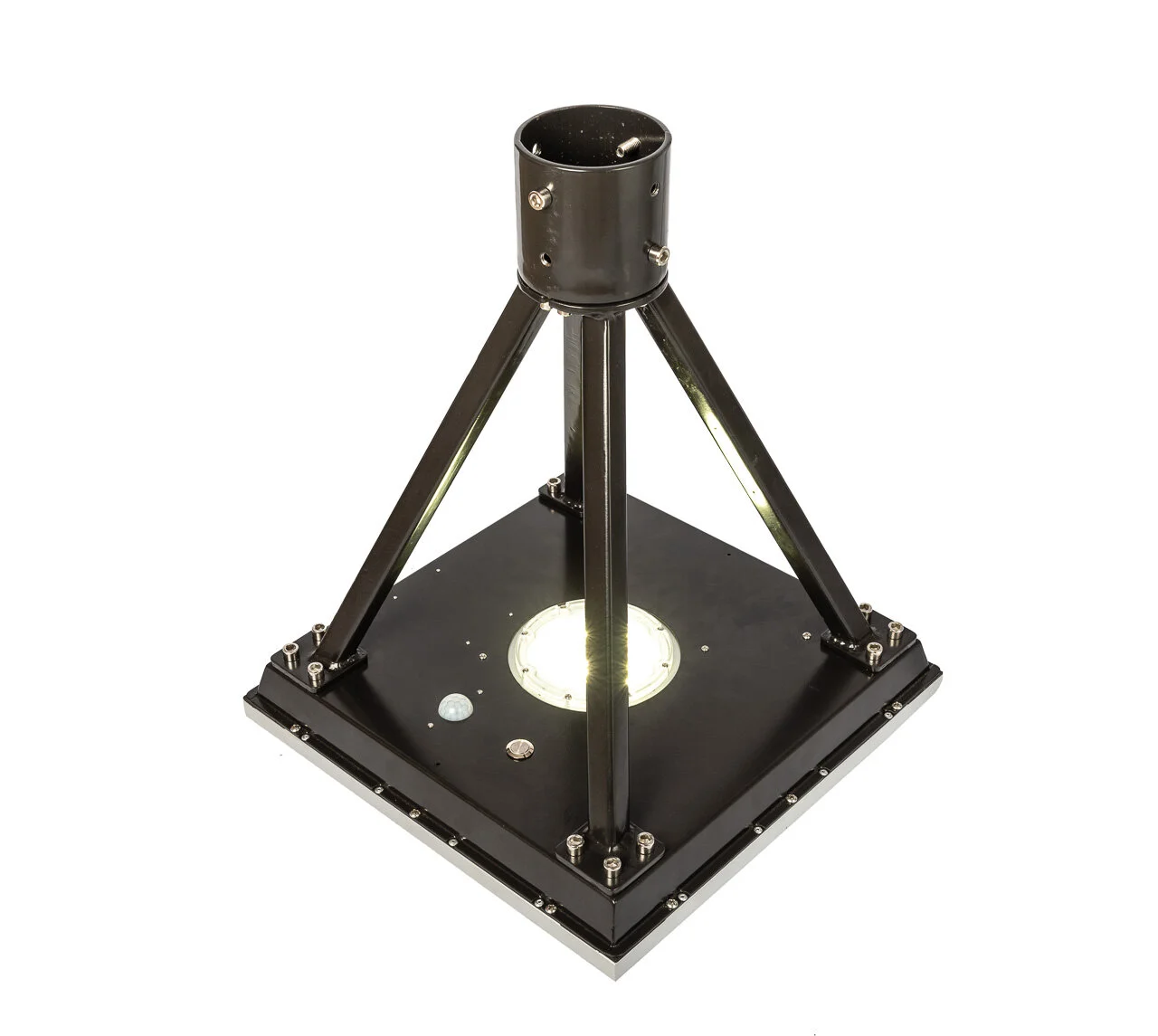 Solar Pole Top Light 15W — Green Mountain Lighting