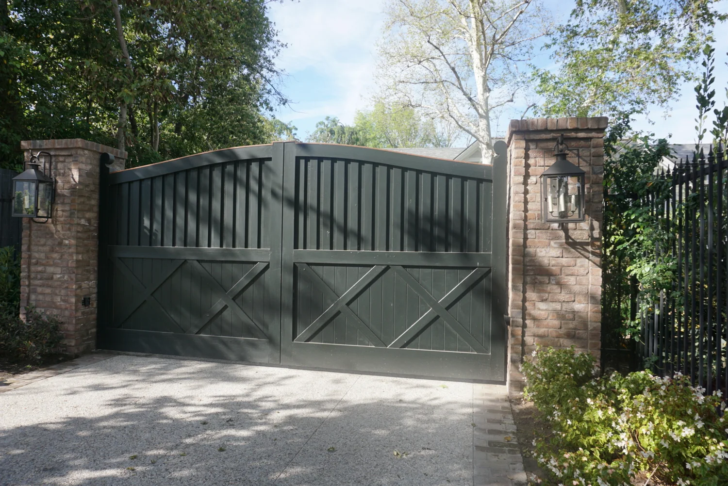 Driveway Gates project 10 by Mission Iron Works