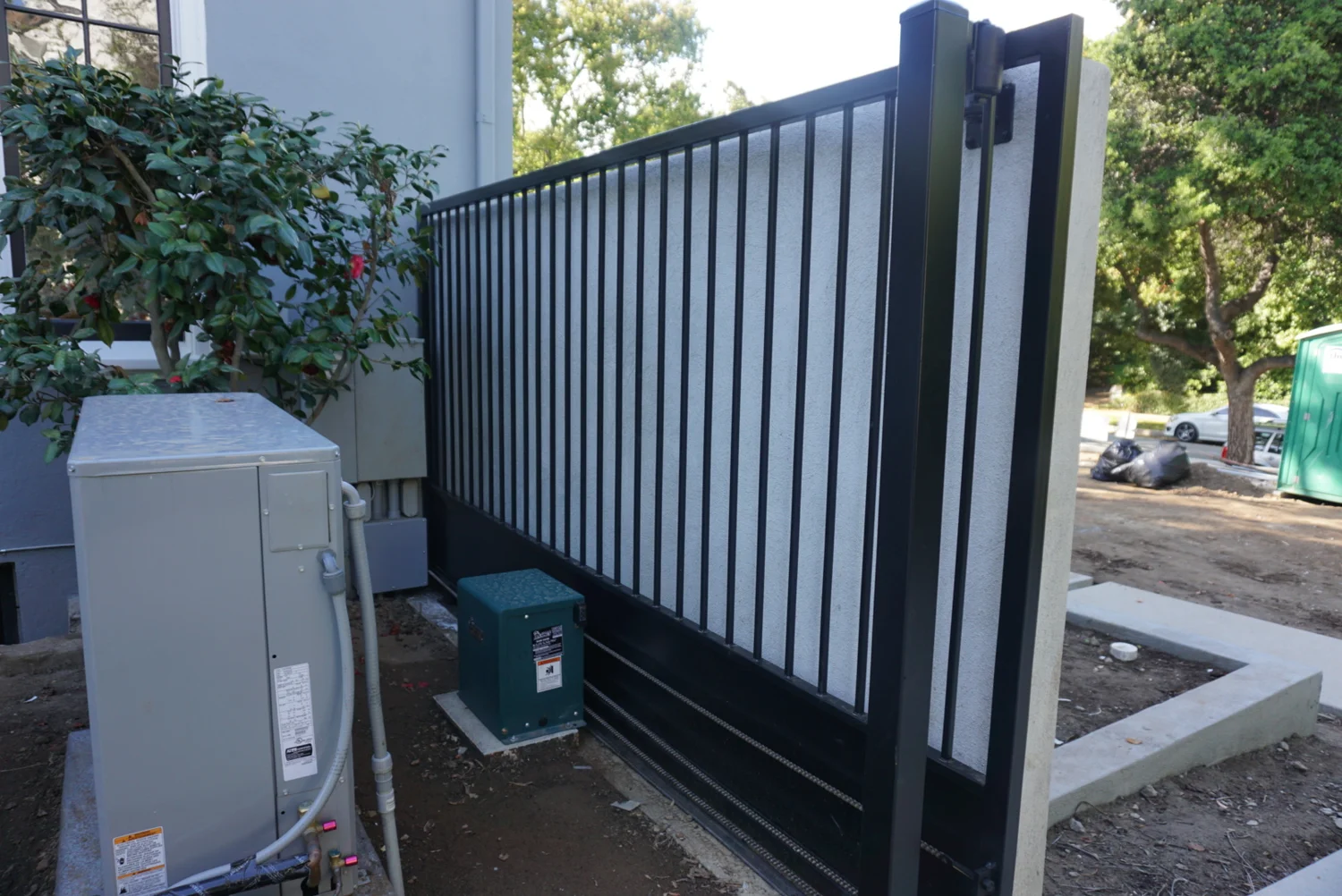 Driveway Gates project 14 by Mission Iron Works