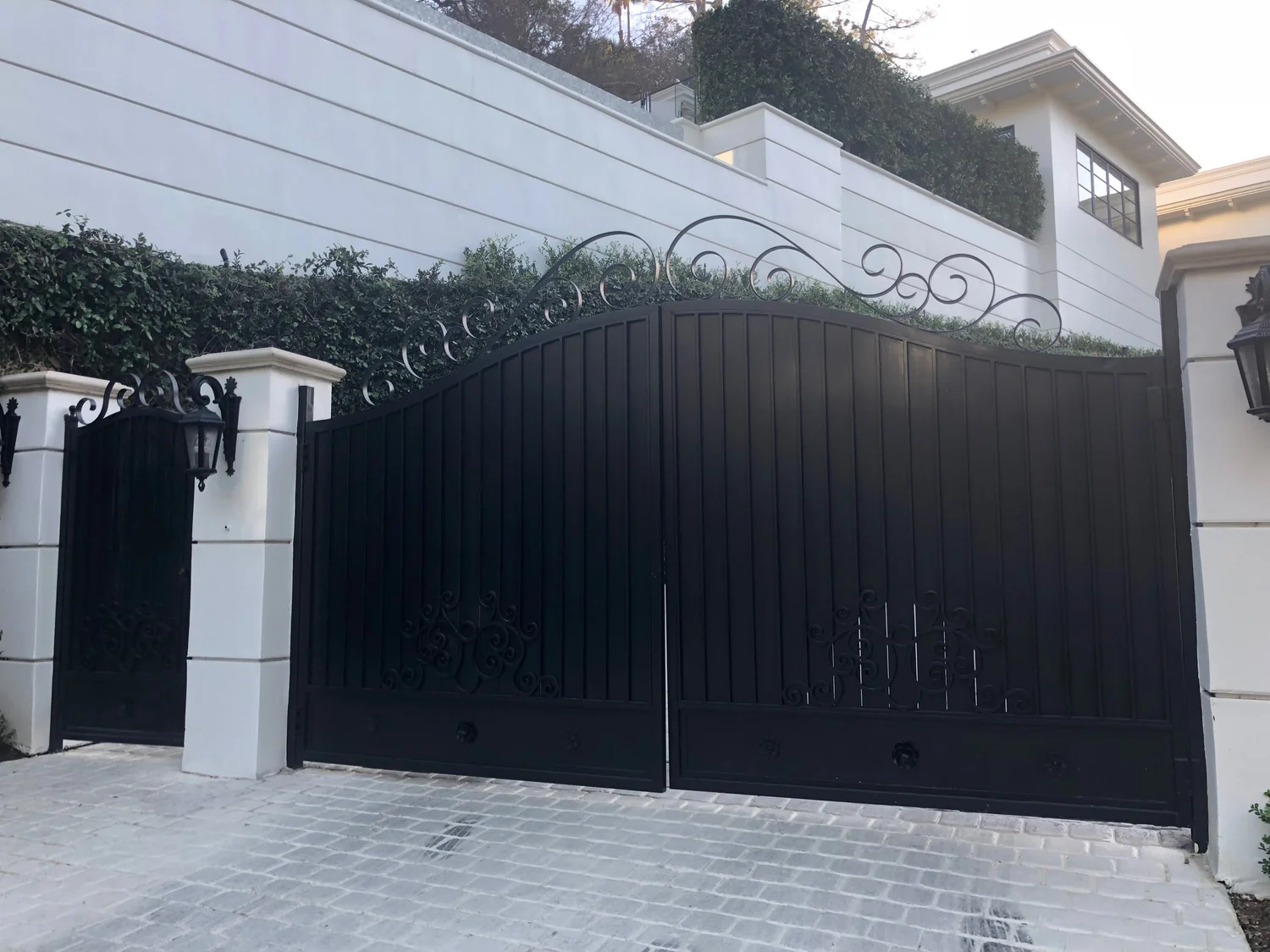 Driveway Gates project 16 by Mission Iron Works