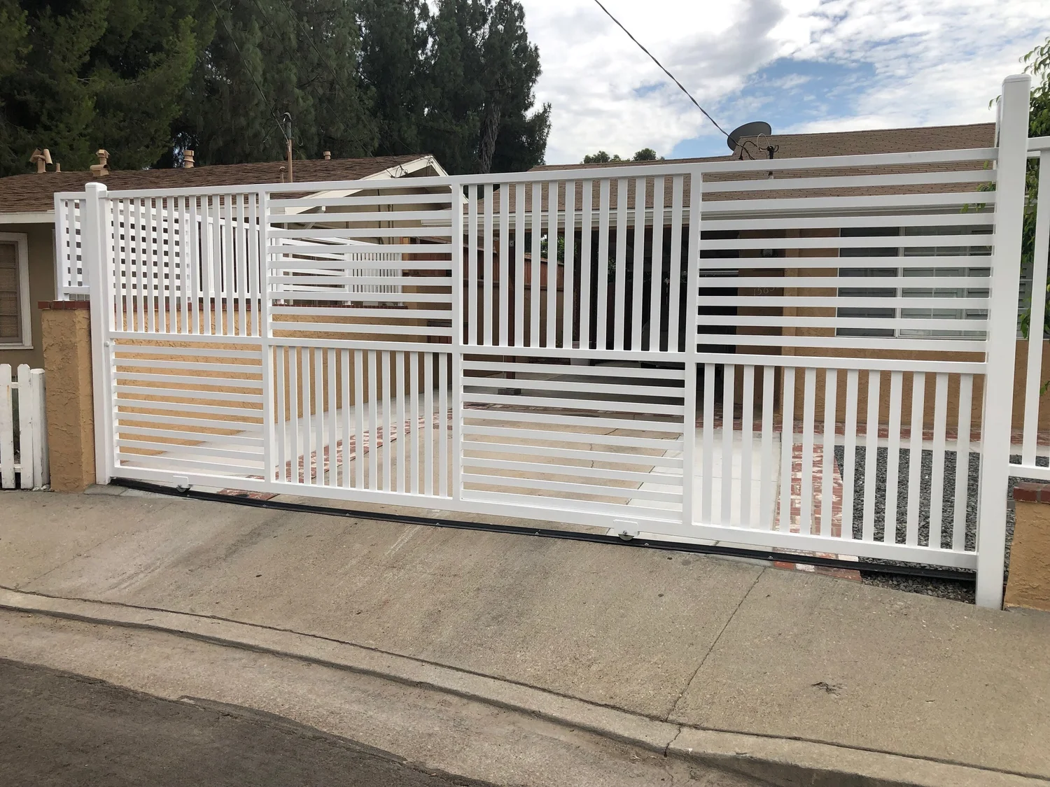 Driveway Gates project 52 by Mission Iron Works
