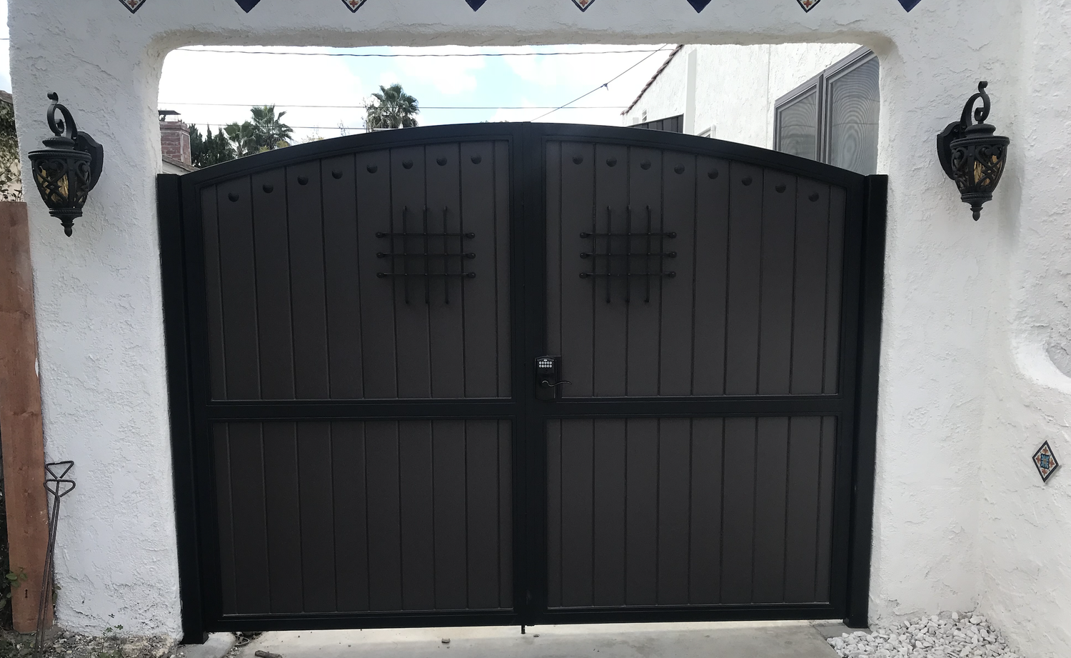 Driveway Gates project 54 by Mission Iron Works