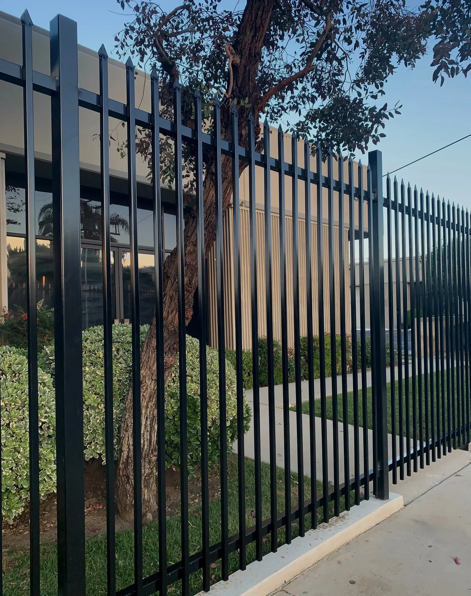 Fencing project 27 by Mission Iron Works