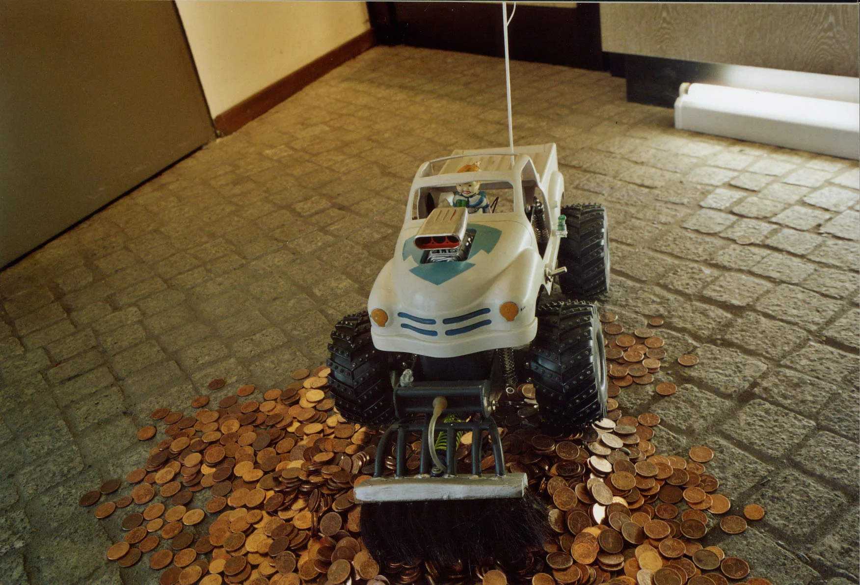 remotemoney3.jpg