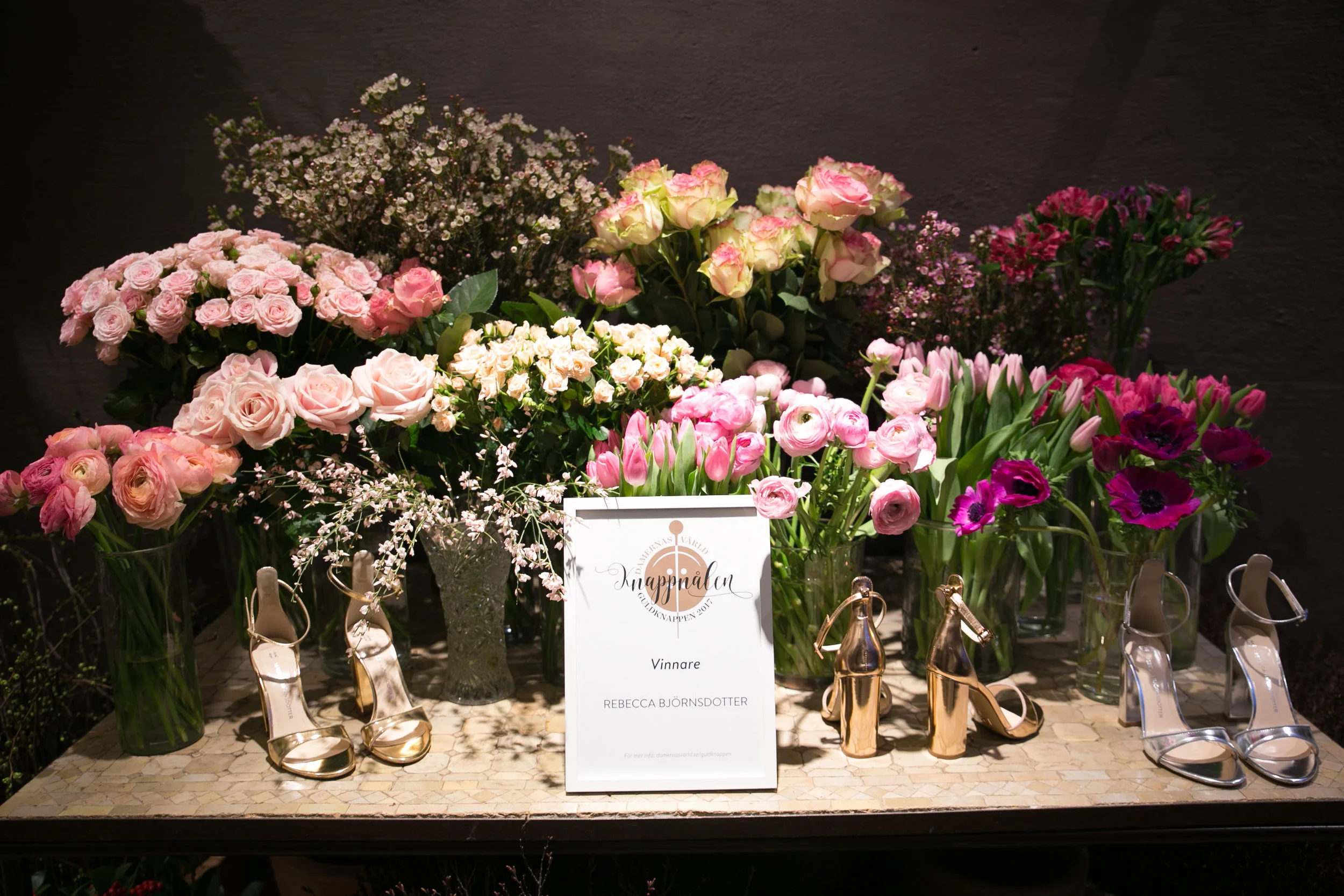 blommor skor.jpg