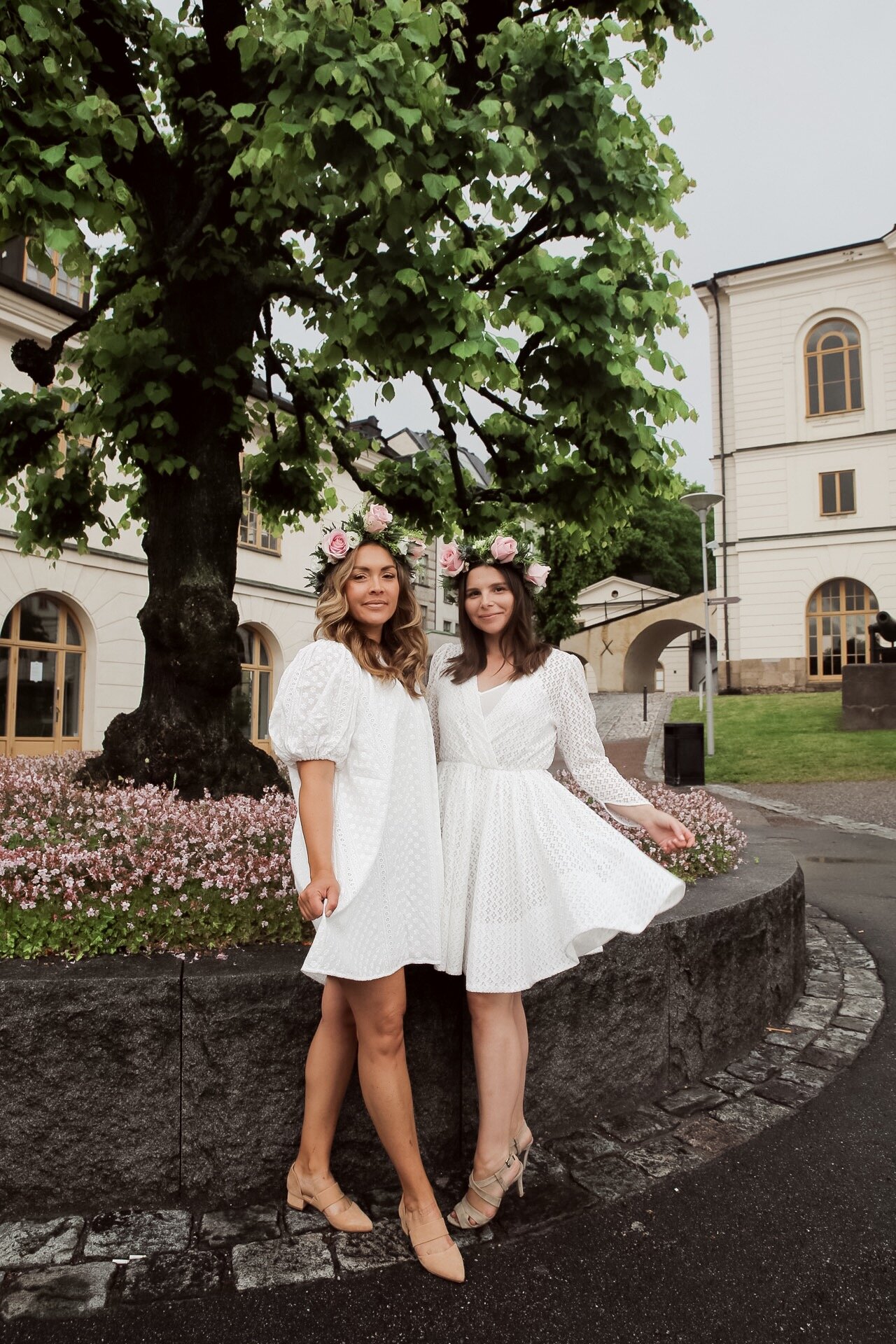 ANGELICAS CLOSET Romantiska klänningar till midsommar — ANGELICAS CLOSET