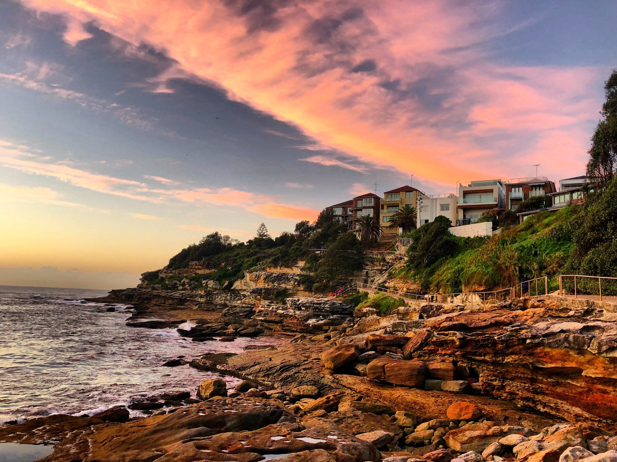 Is Bondi Beach a safe suburb? Crime rate and safety