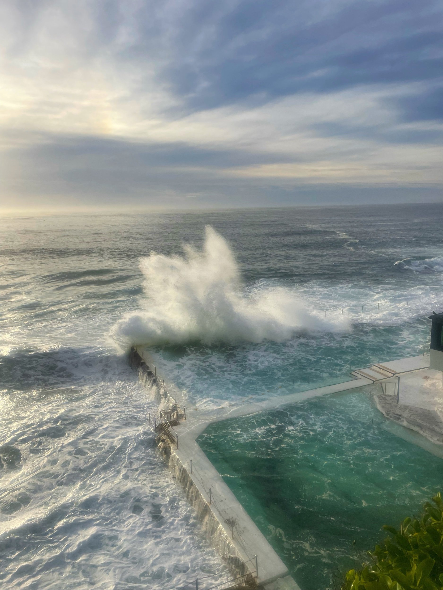 Catch the Waves Live: Bondi Beach Surf Cam