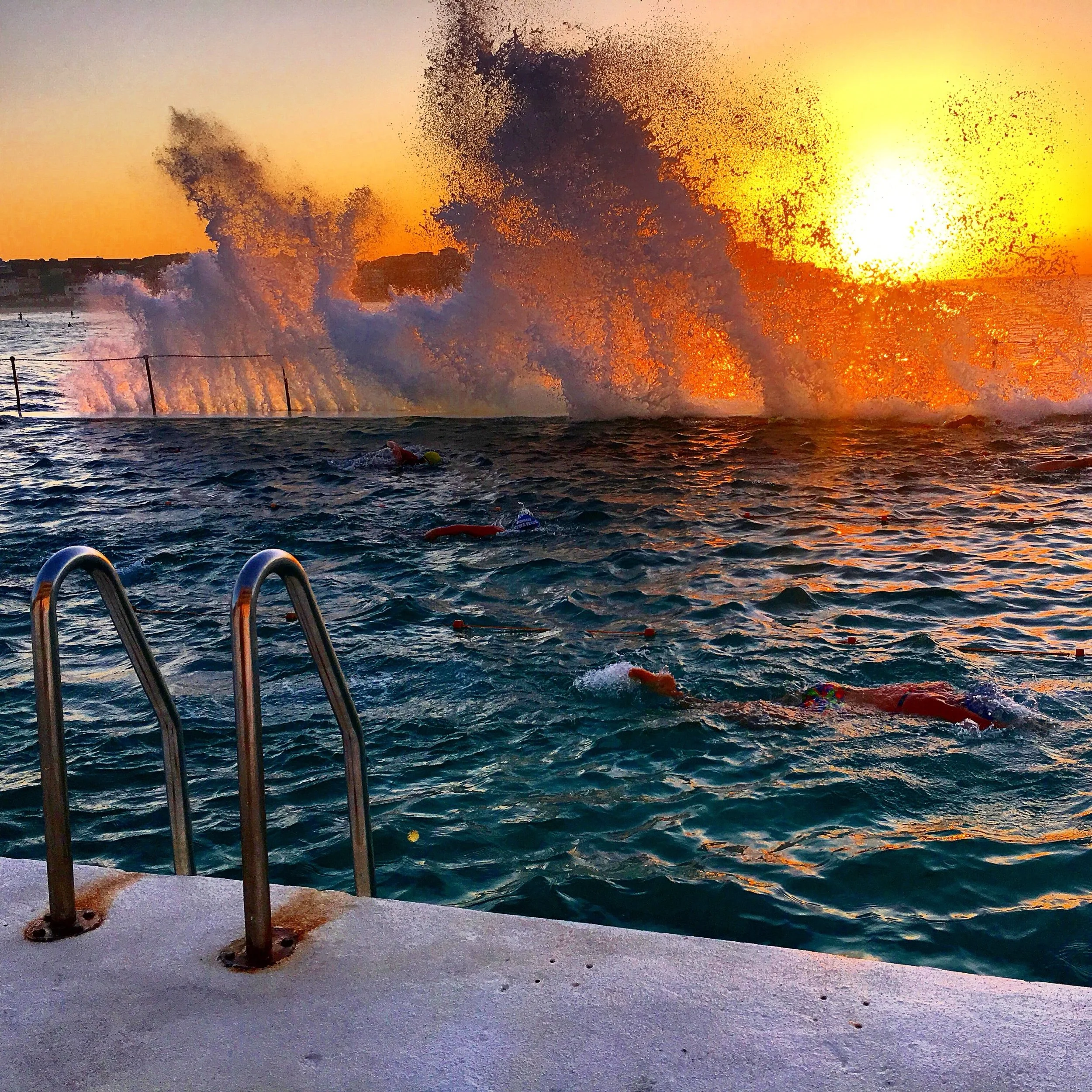 25 Essential Hacks for Starting a New Life in Australia: The Ultimate Aussie Arrival Guide