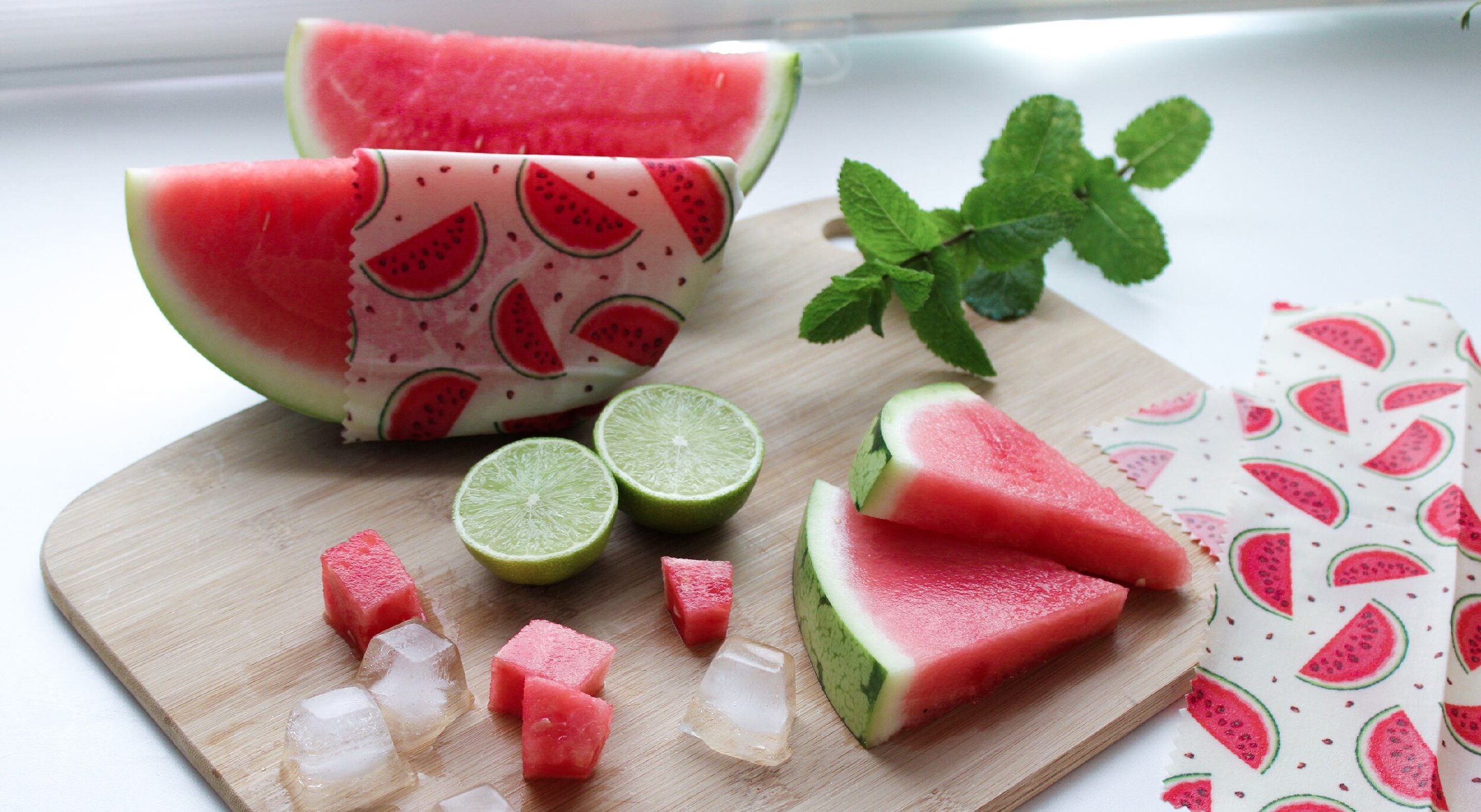 Vibrant colours and cheerful atmosphere... Welcome the summer!