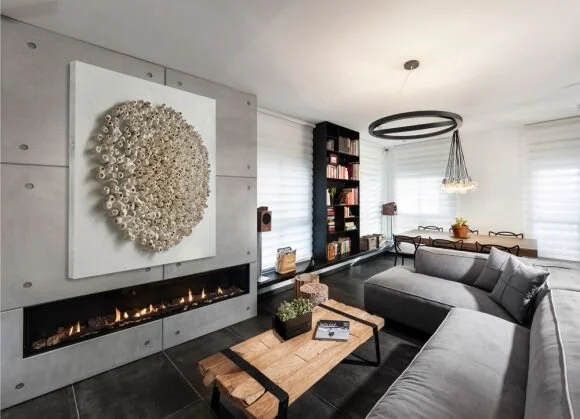 If you are looking for a bespoke piece of artwork with a coastal feel, look no further.. 
