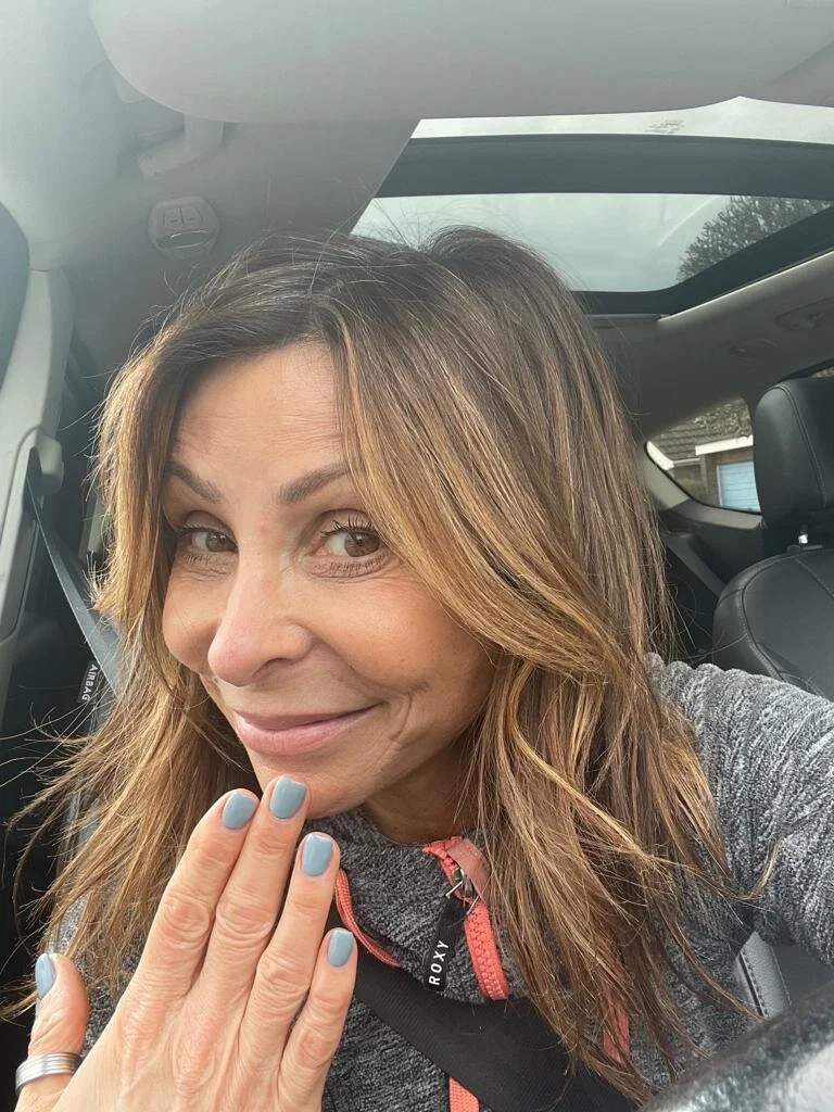 Love this nail colour so much I’m thinking of redecorating my house in it!!