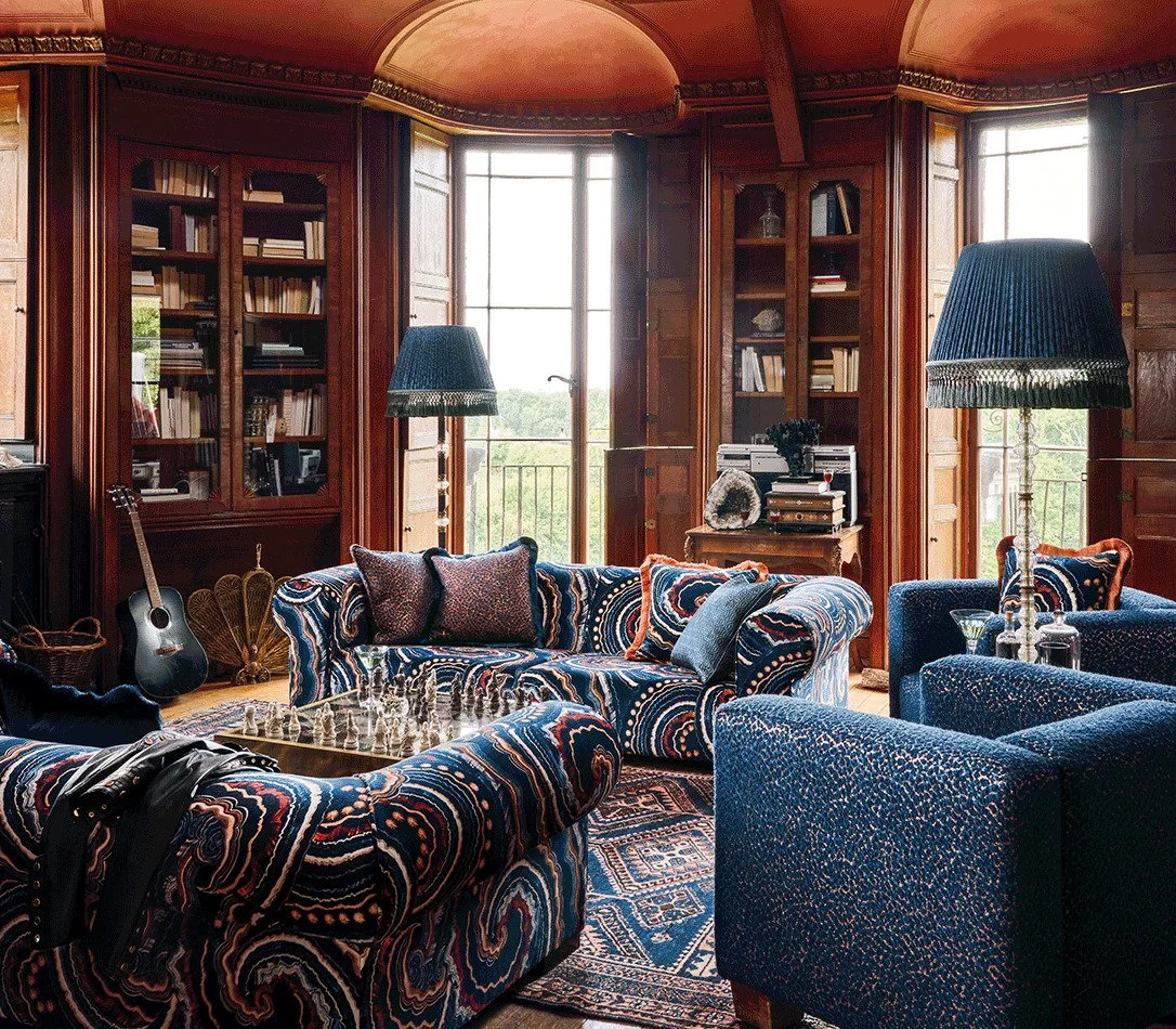 Who’s up for a little maximalist living in a world full of magnificent fabrics &amp; wall coverings?