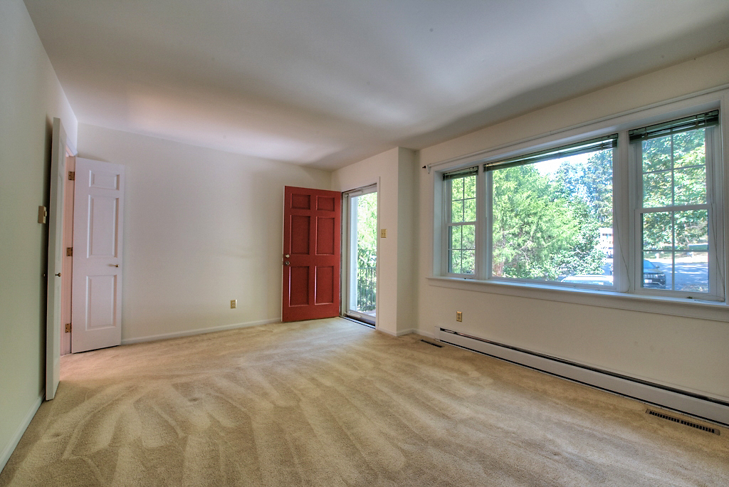 2601 Seacliff Ct-21.jpg