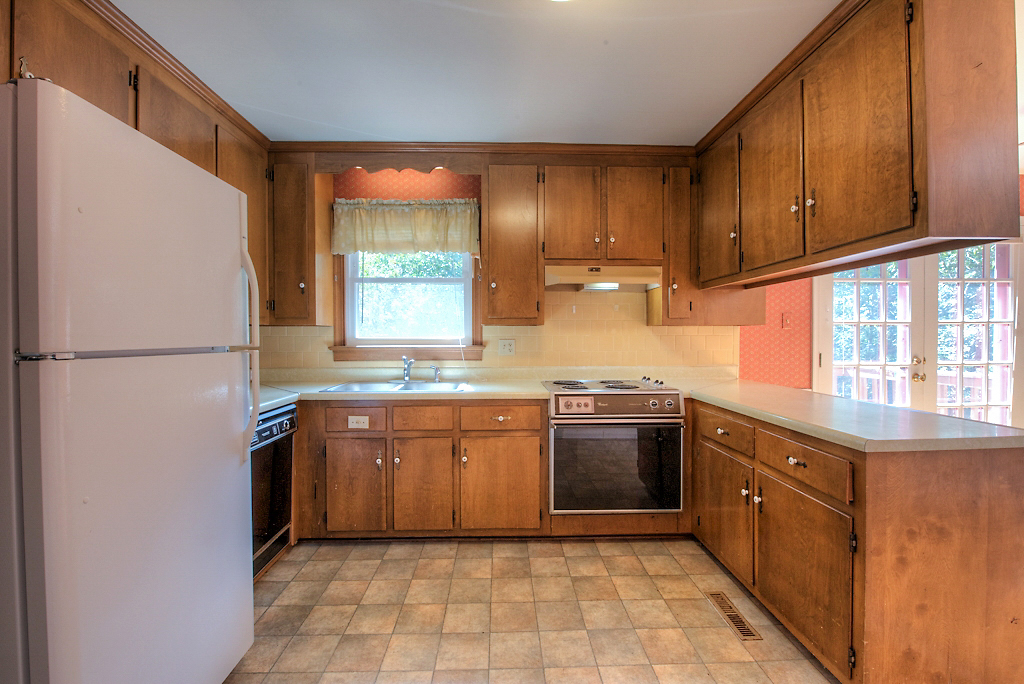 2601 Seacliff Ct-28.jpg