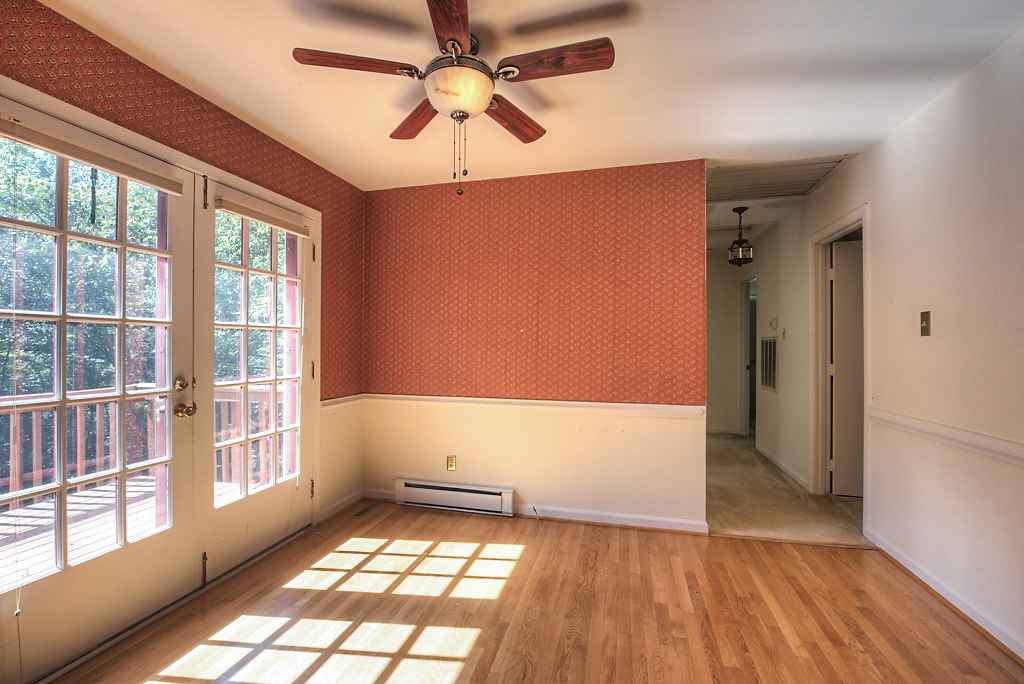 2601 Seacliff Ct-32.jpg