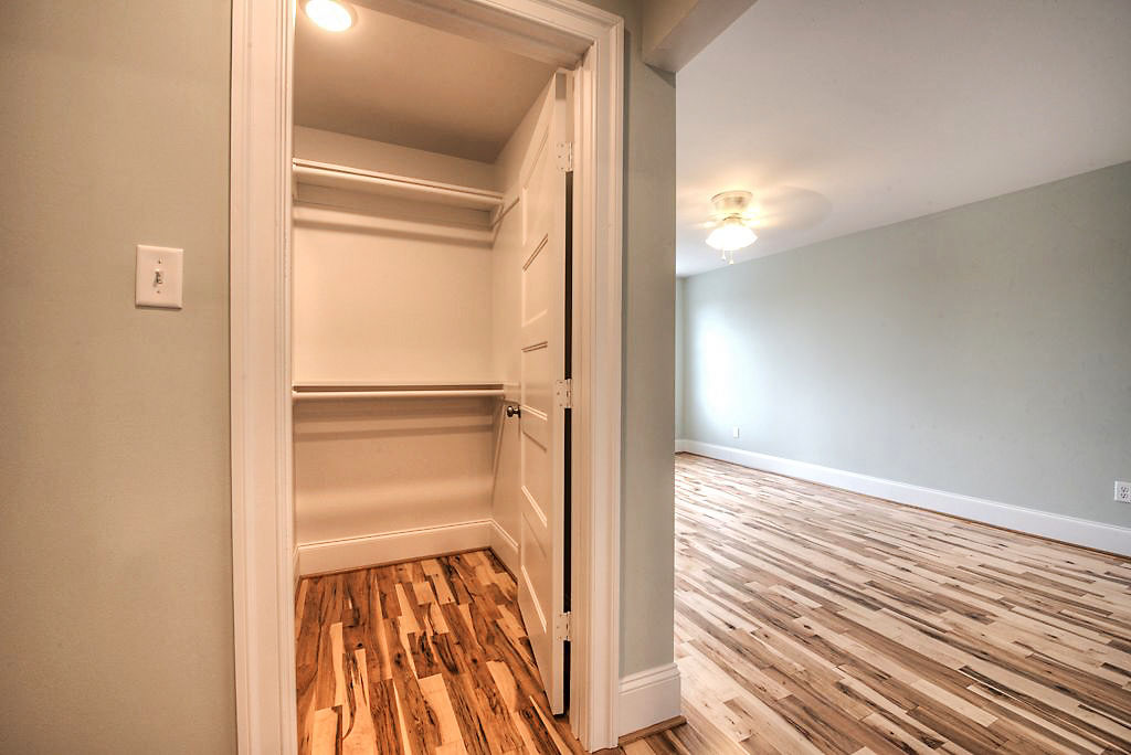 1320 N 28th St-17.jpg
