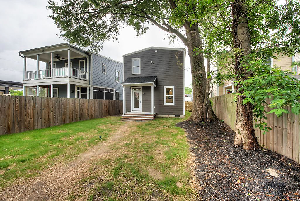 1320 N 28th St-39.jpg