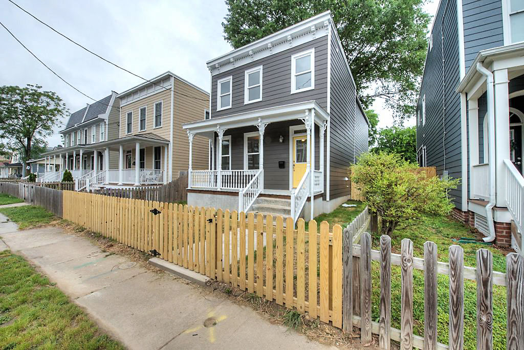1320 N 28th St-47.jpg