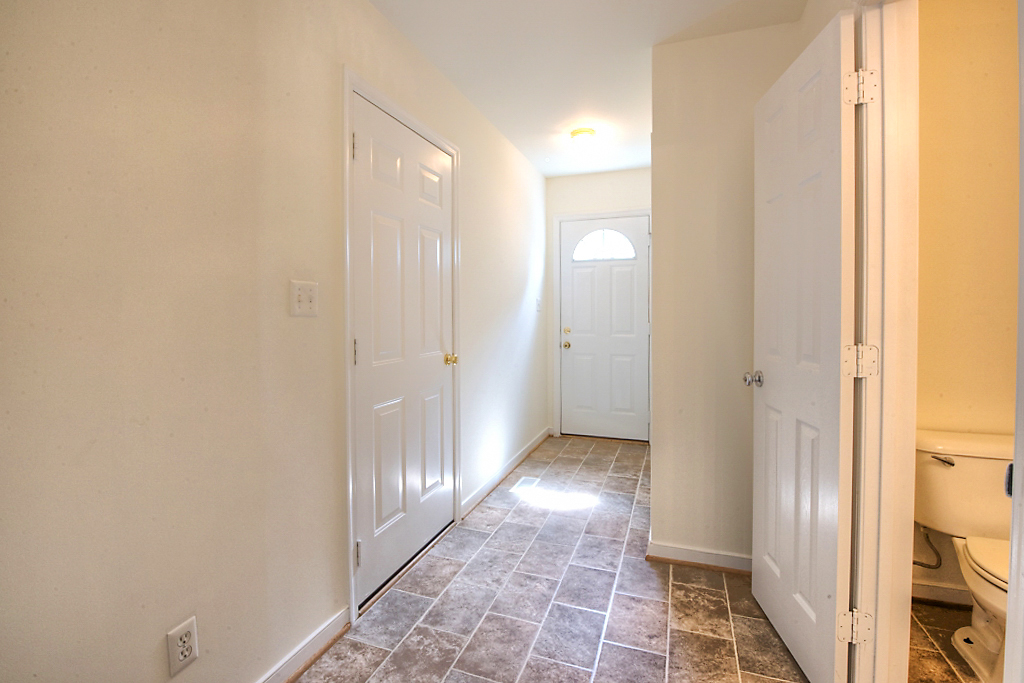 7441 Mountain Lilly Ln-40.jpg
