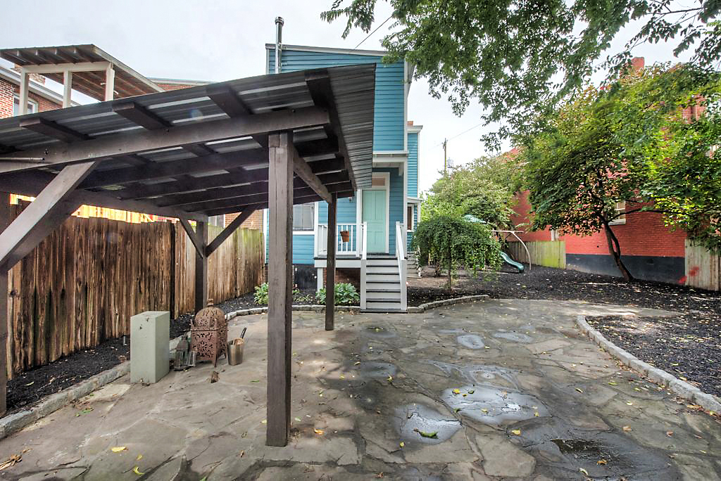 312 N 32nd St-31.jpg