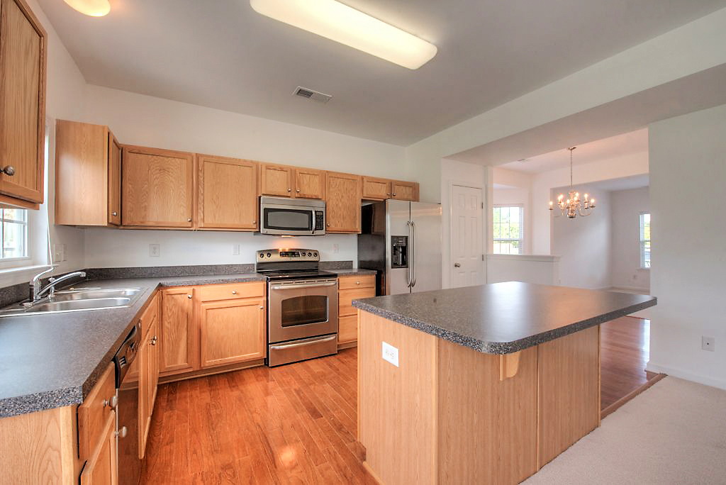 908 Sweet Tessa Dr-14.jpg