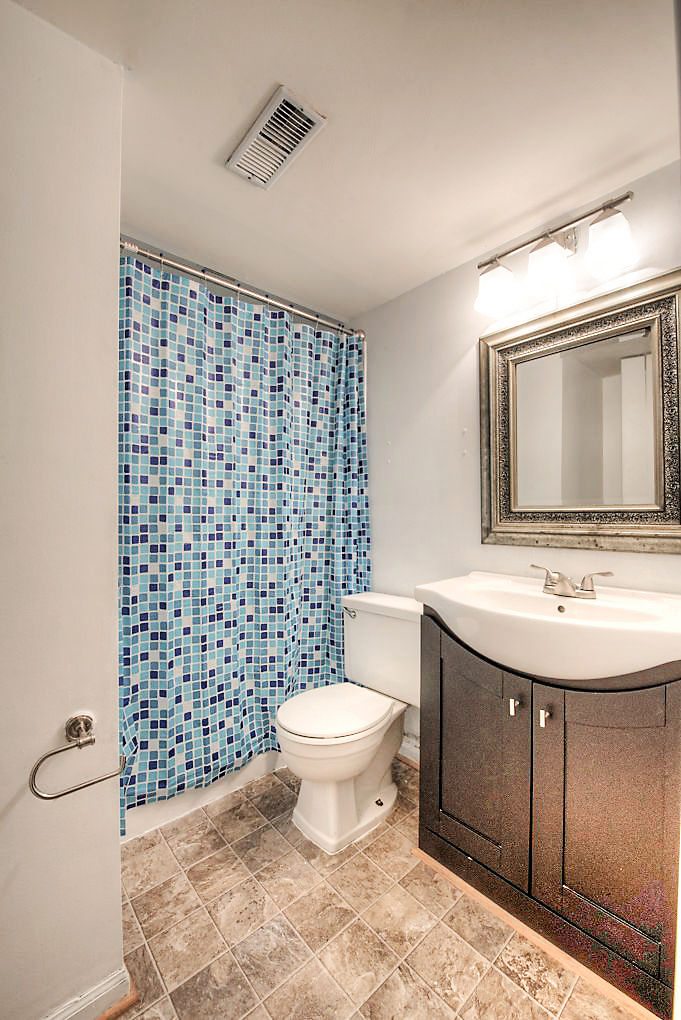 5448 Winterleaf Dr-40.jpg
