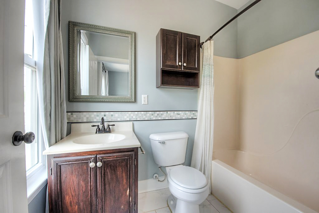 523 N 28th St-29.jpg