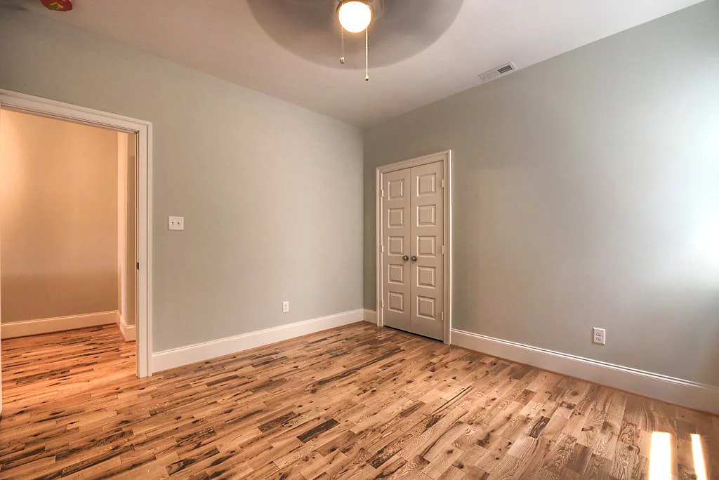 813 N 24th St-12.jpg