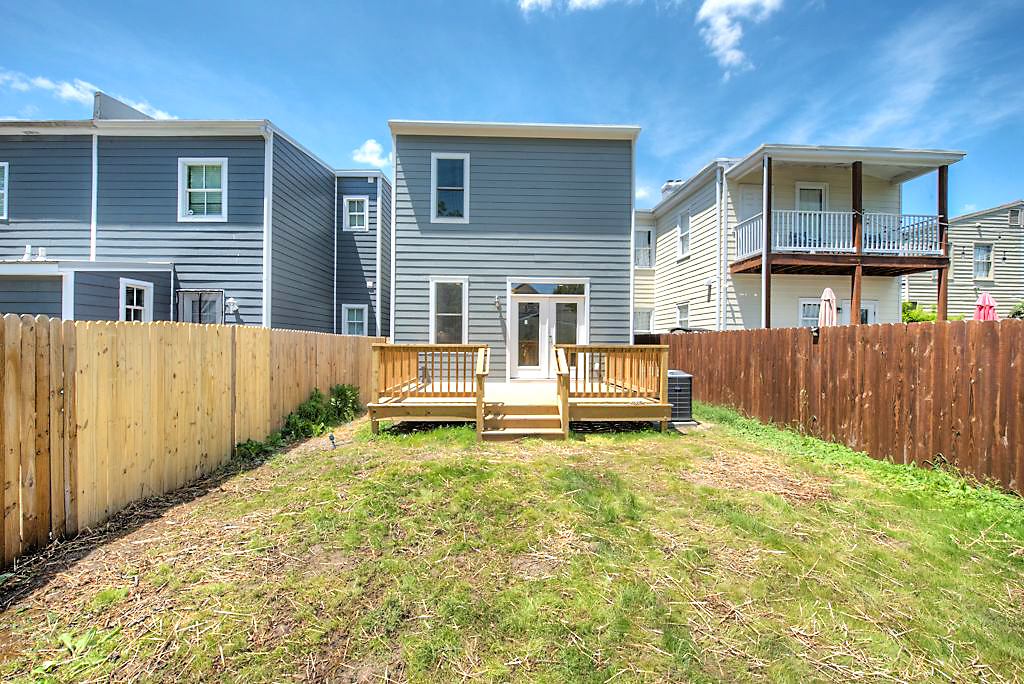 813 N 24th St-52.jpg