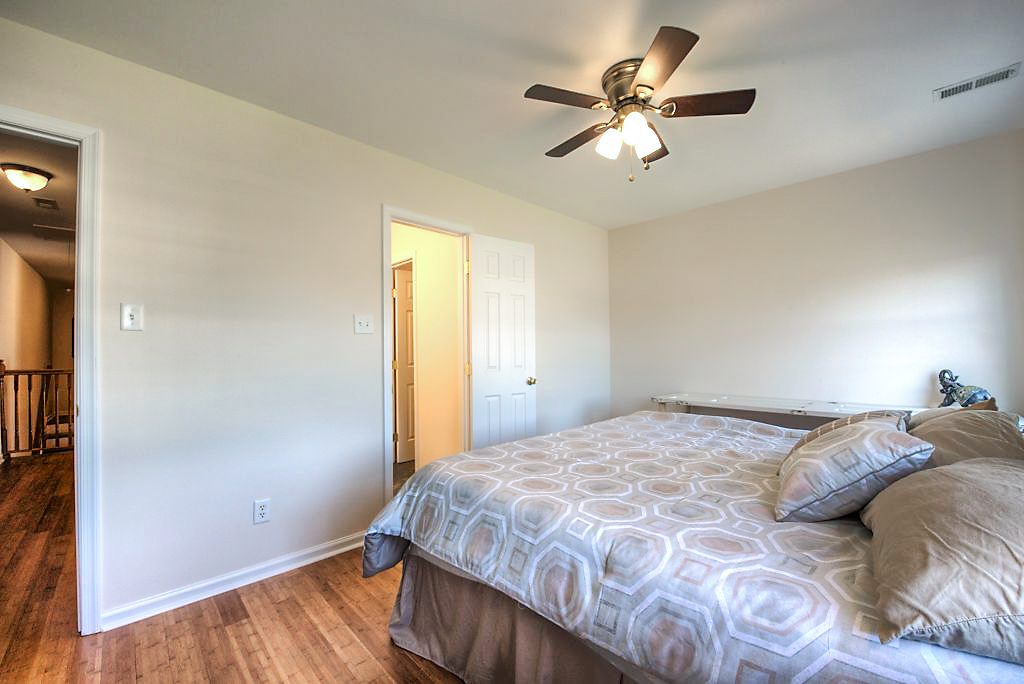 818 N 24th St-15.jpg