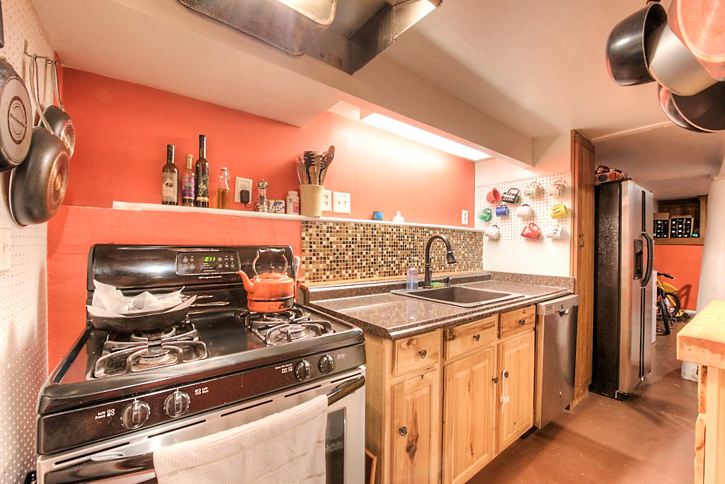 216 N 32nd St-20.jpg