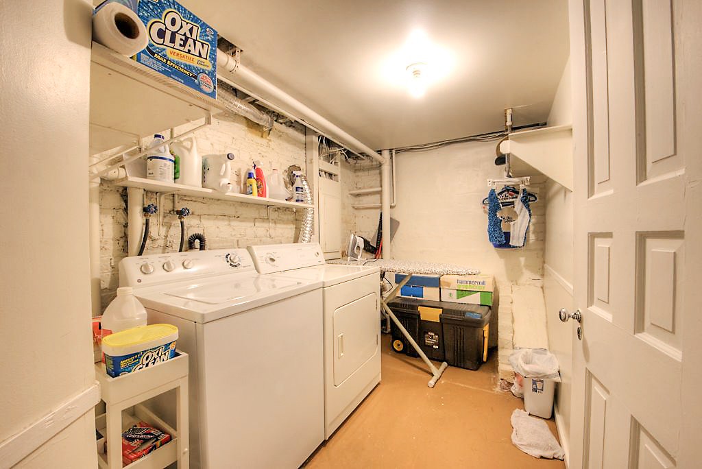 216 N 32nd St-62.jpg