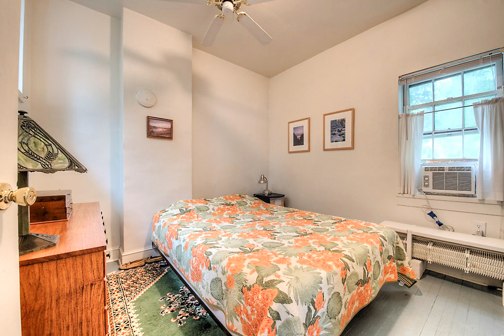 216 N 32nd St-72.jpg