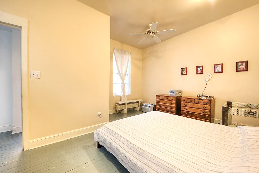 216 N 32nd St-75.jpg