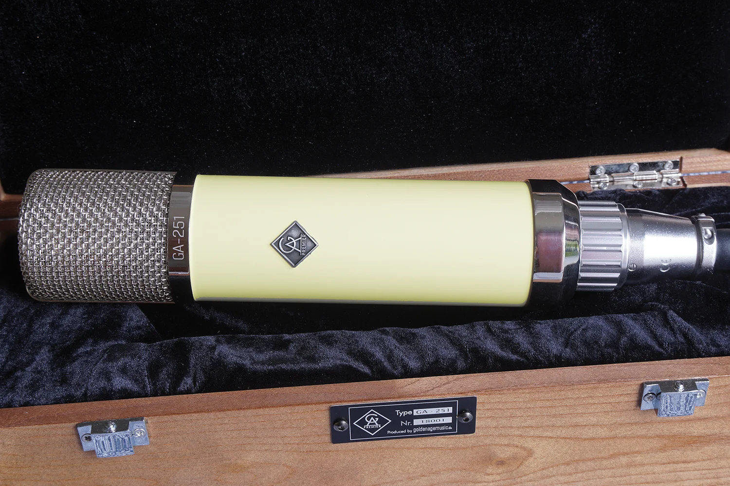 PRODUKTNYHET: Golden Age Music lanserar ELA M 251-inspirerad mick